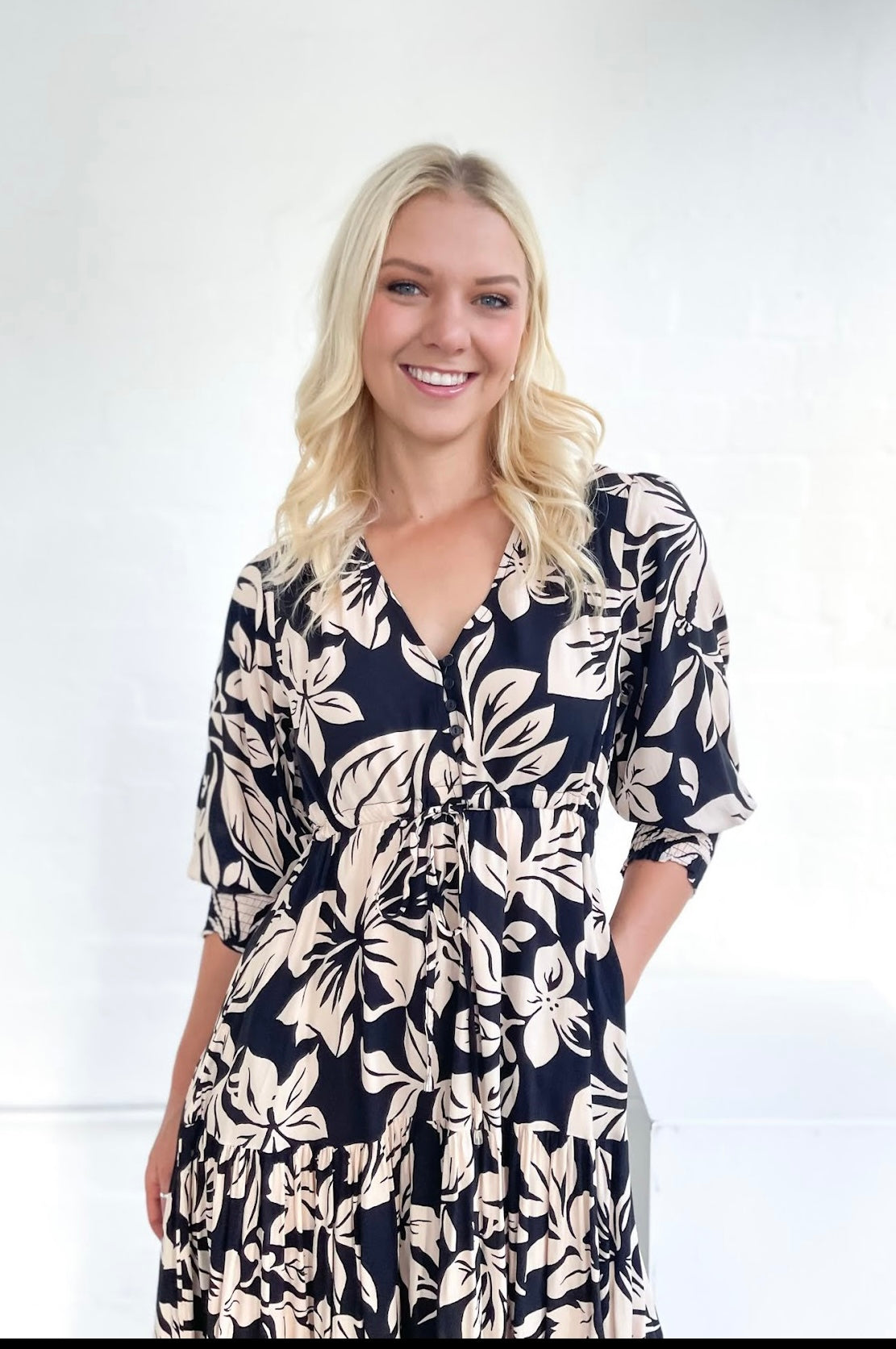 Annabelle Mono Floral -Black/Beige