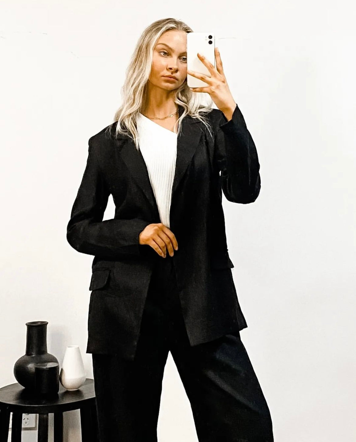 White Closet Linen Blazer - Black