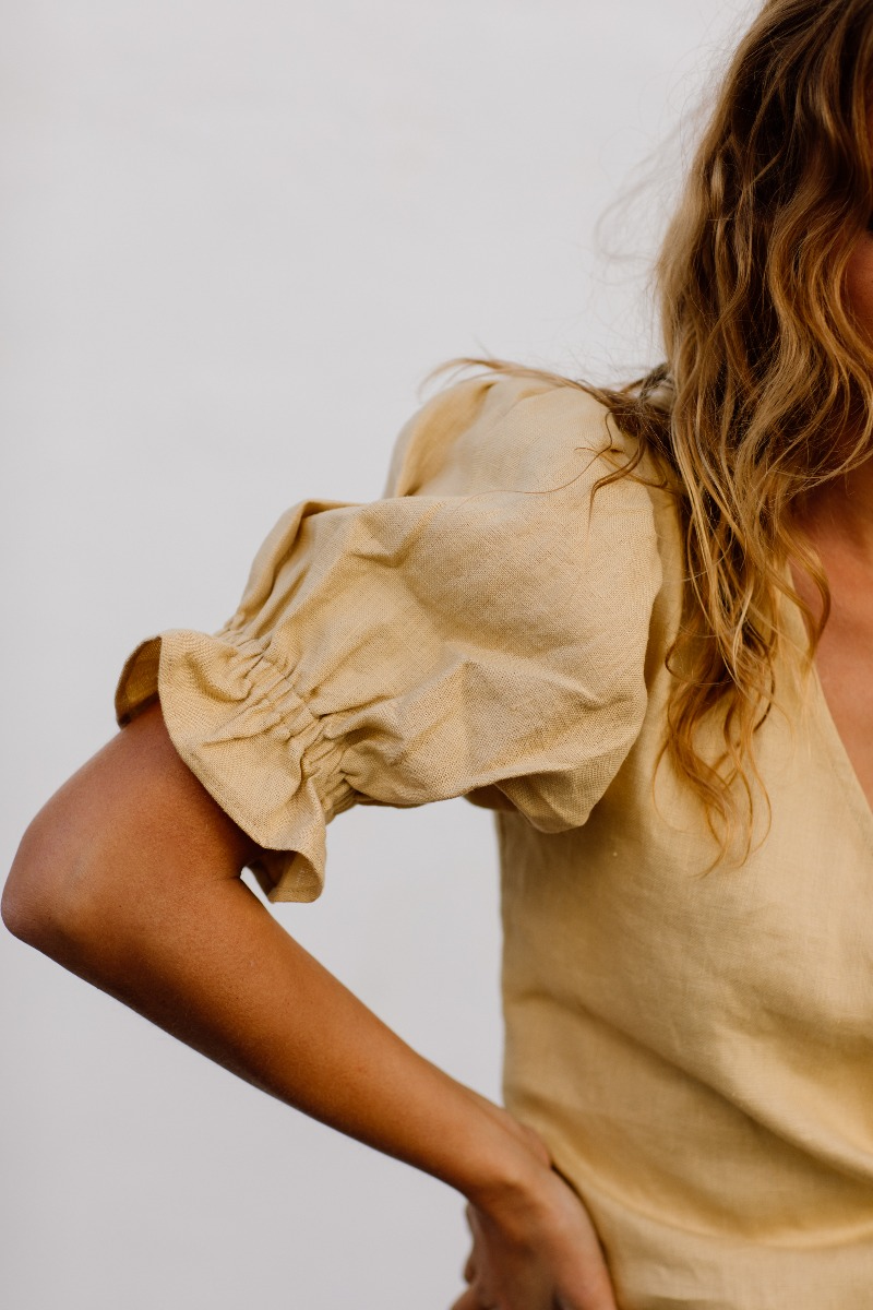 Capri Linen Top - Desert Beige