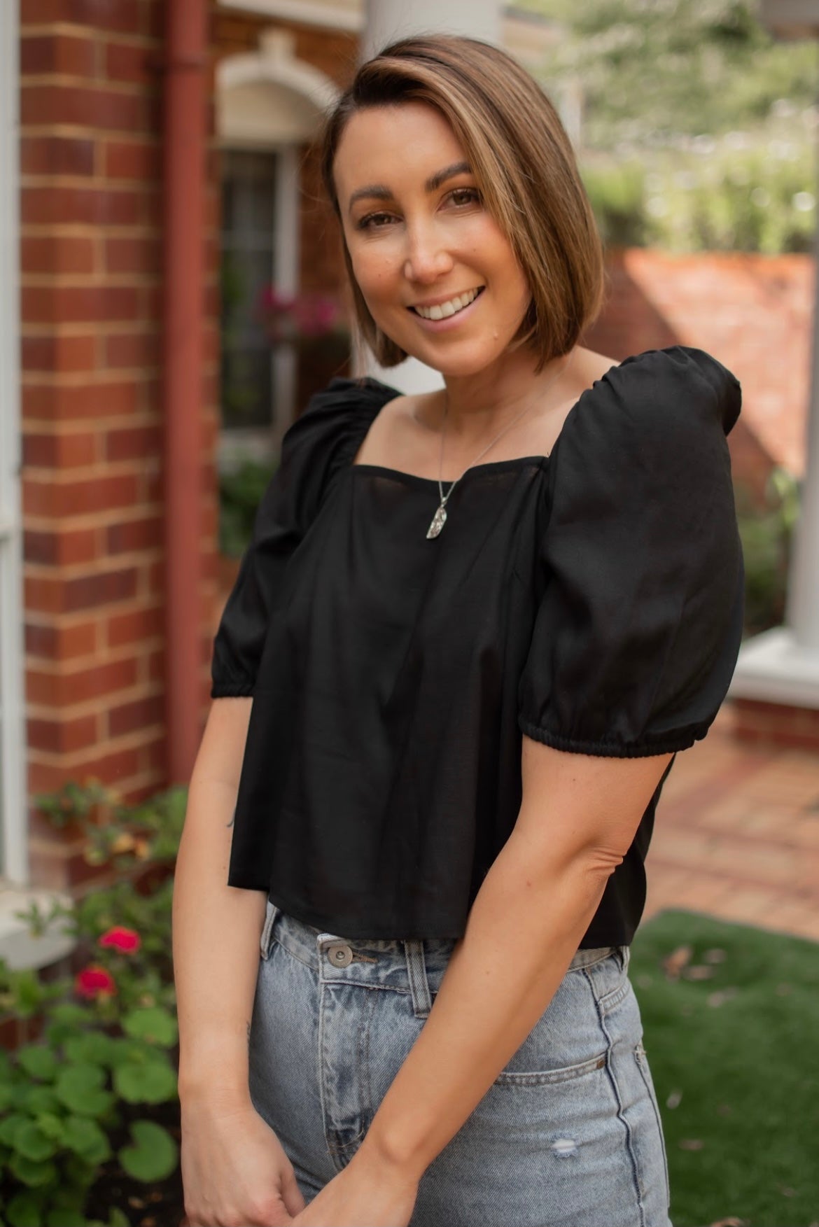 Puff Sleeve Top (Black)