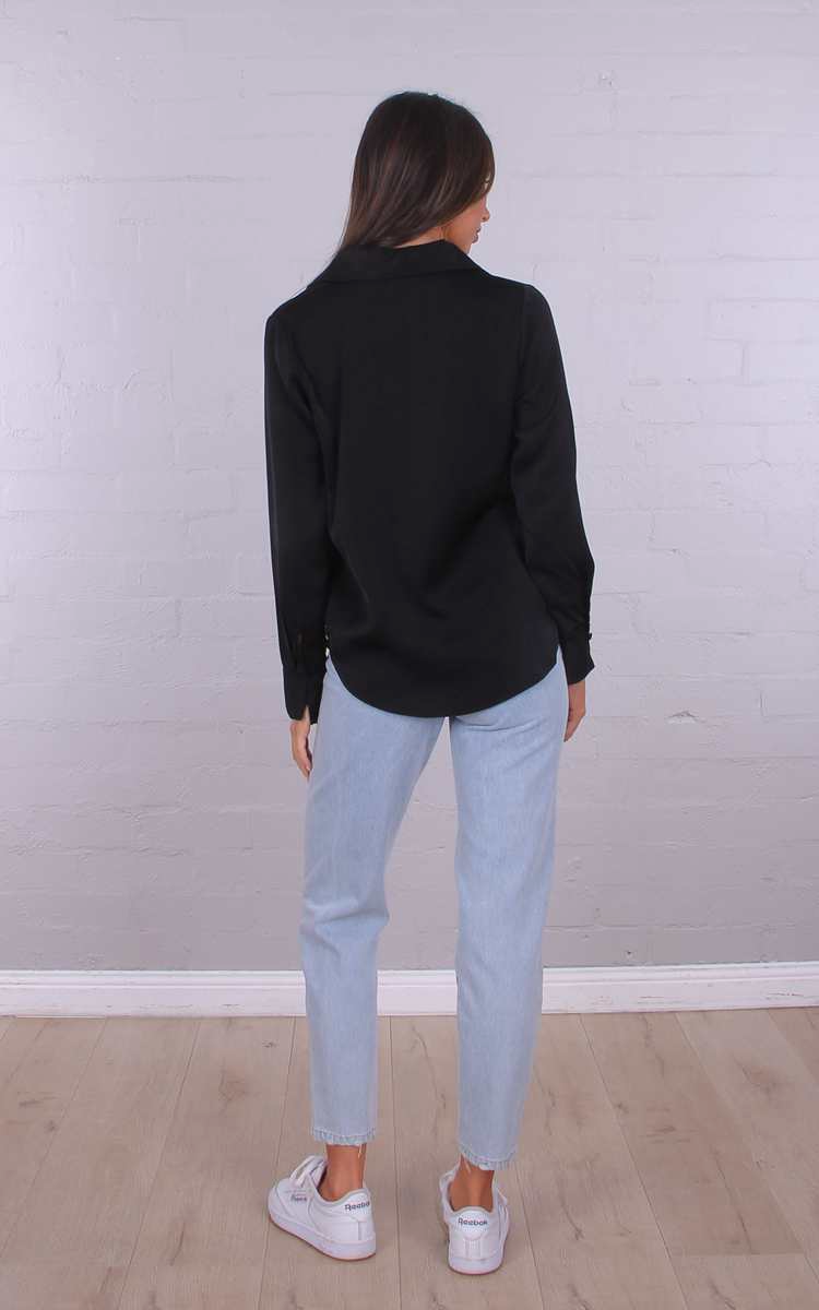 Silky Tie Front Shirt (Black)