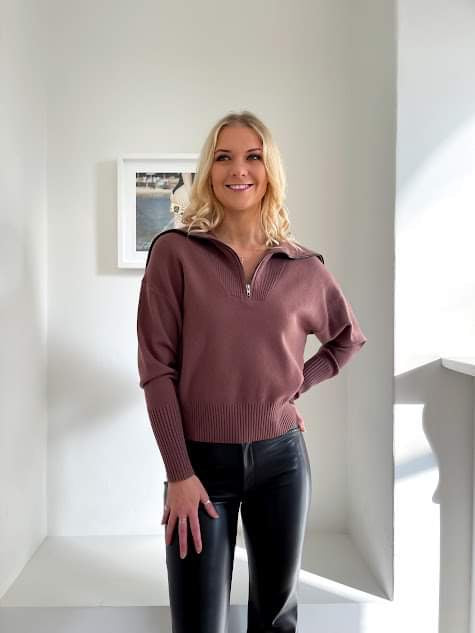 Aria  Half Zip Up Jumper - Coffee